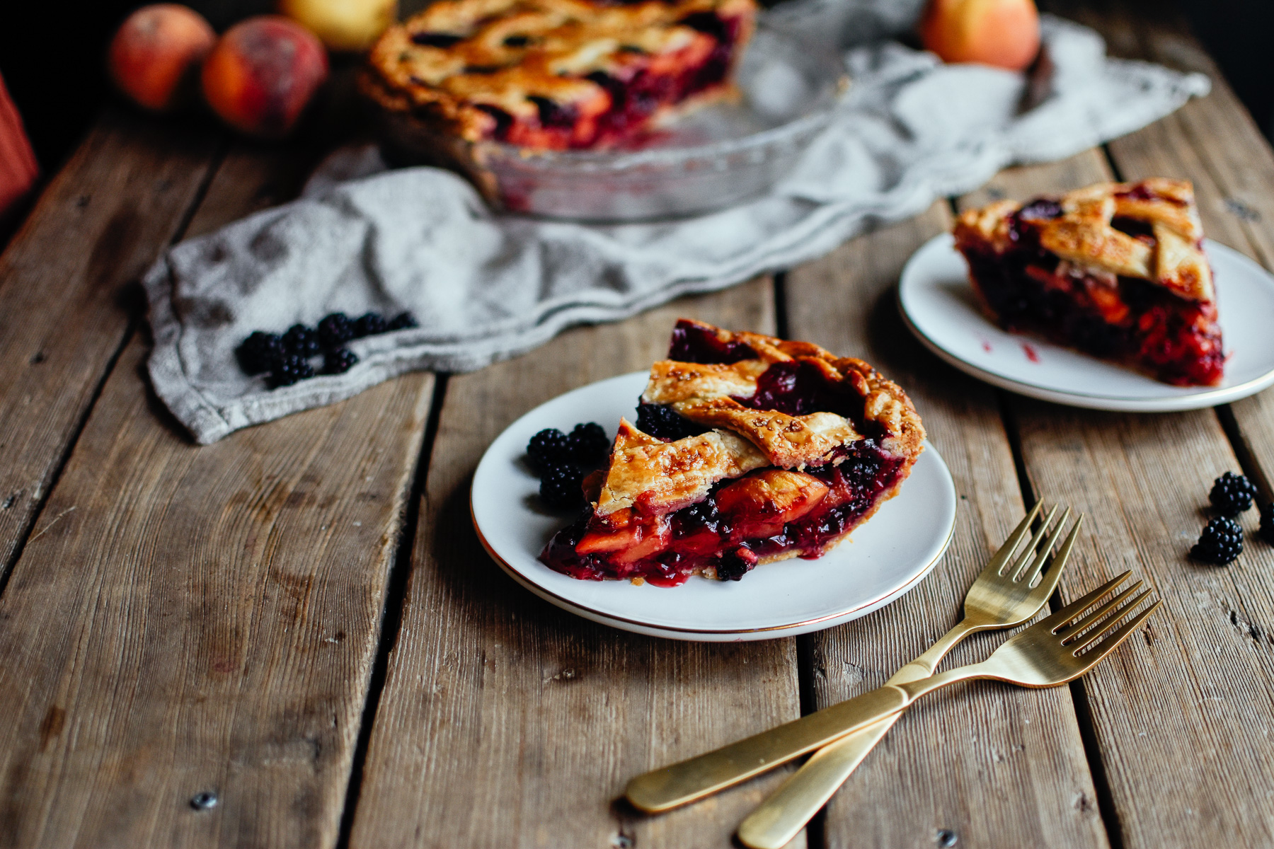 PEACHBLACKBERRYPIE_thefarmersdaughter-47.jpg