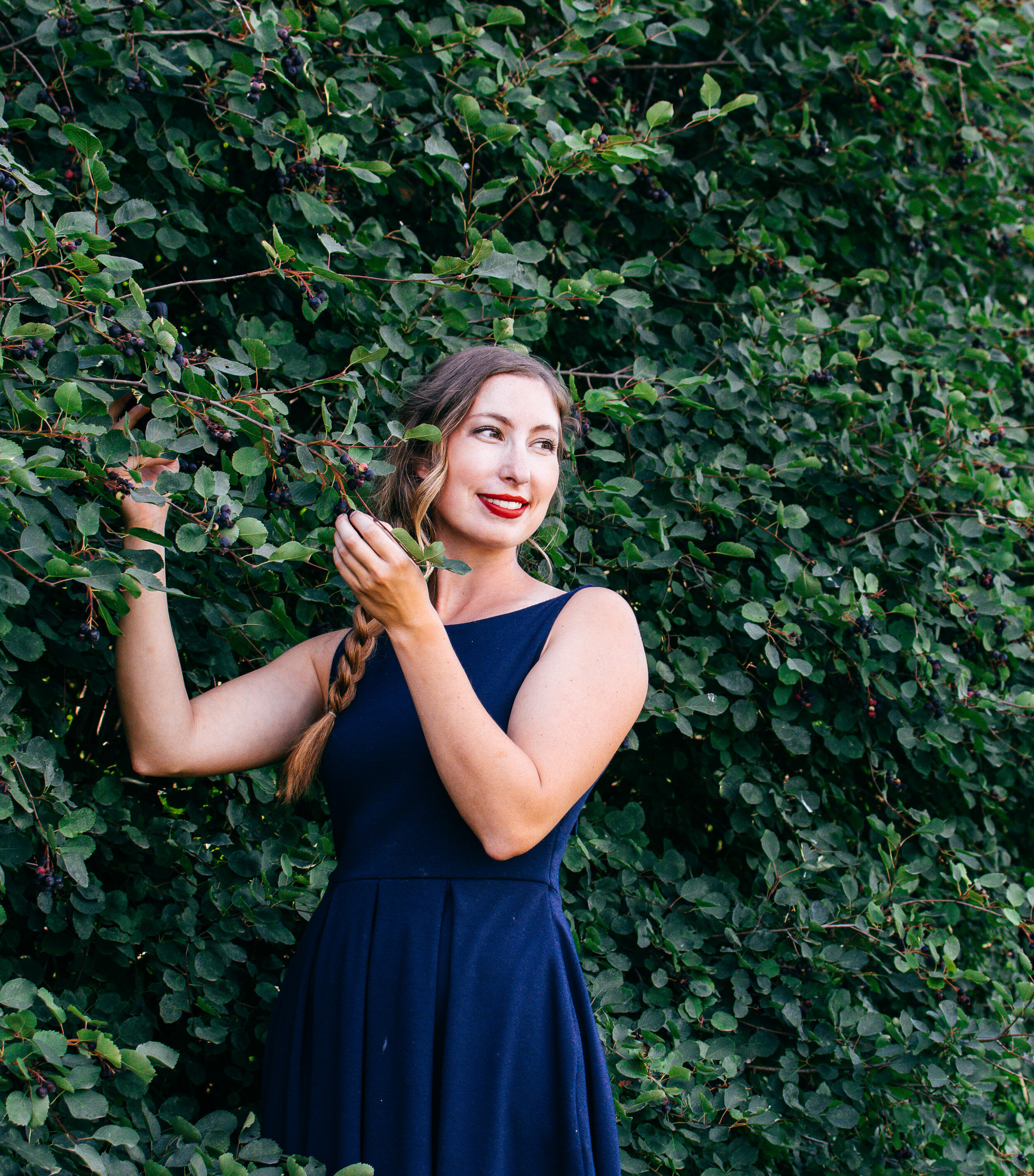 sask_headshot_thefarmersdaughterblog-1.jpg