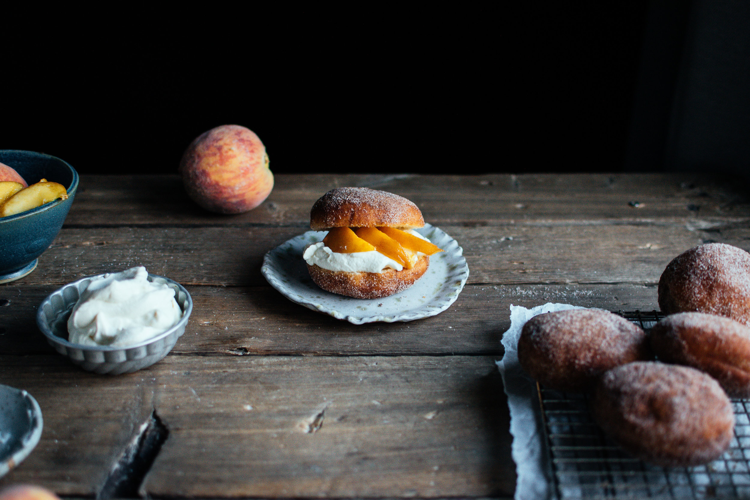 peaches &amp; cream doughnut shortcakes (with Paderno #ad)